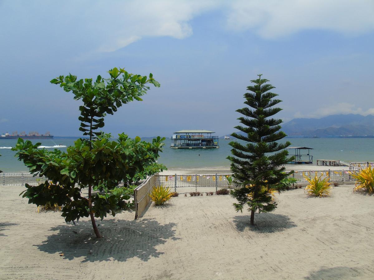 Blue Rock Resort Olongapo Extérieur photo