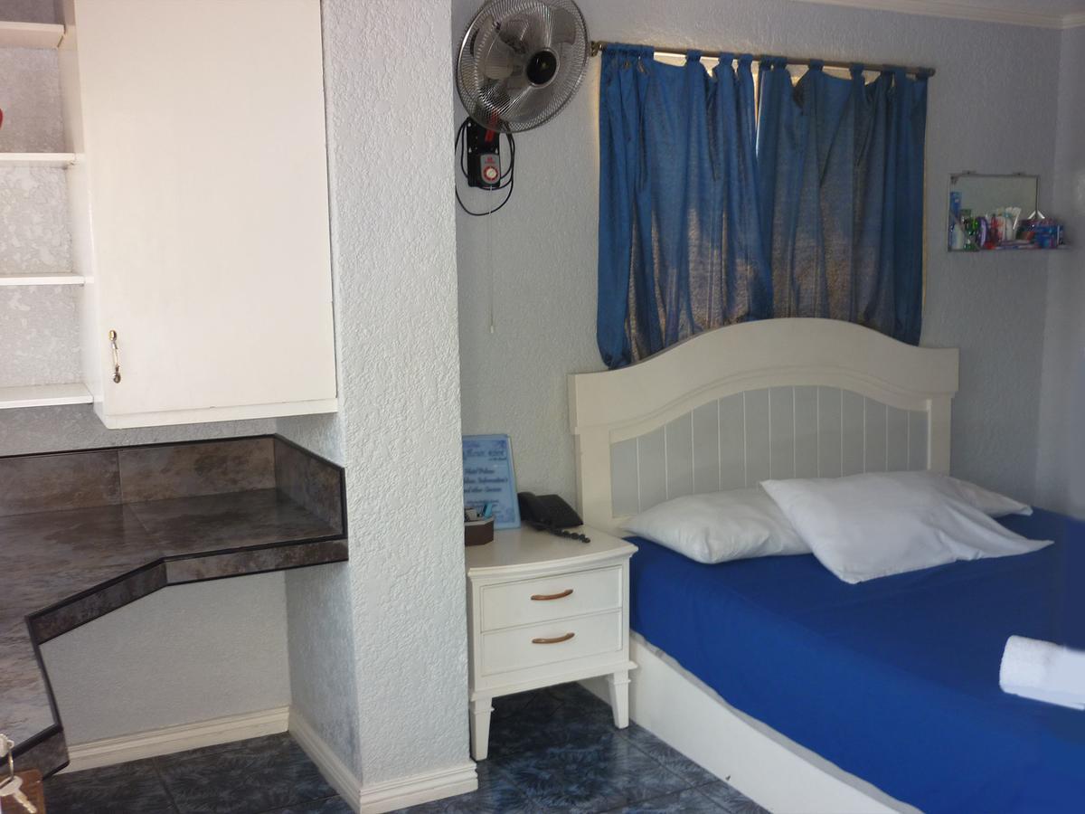 Blue Rock Resort Olongapo Extérieur photo