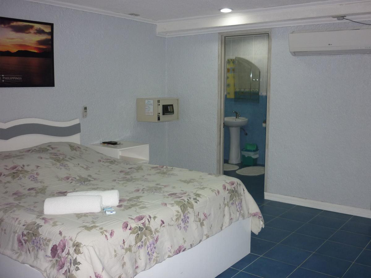 Blue Rock Resort Olongapo Extérieur photo