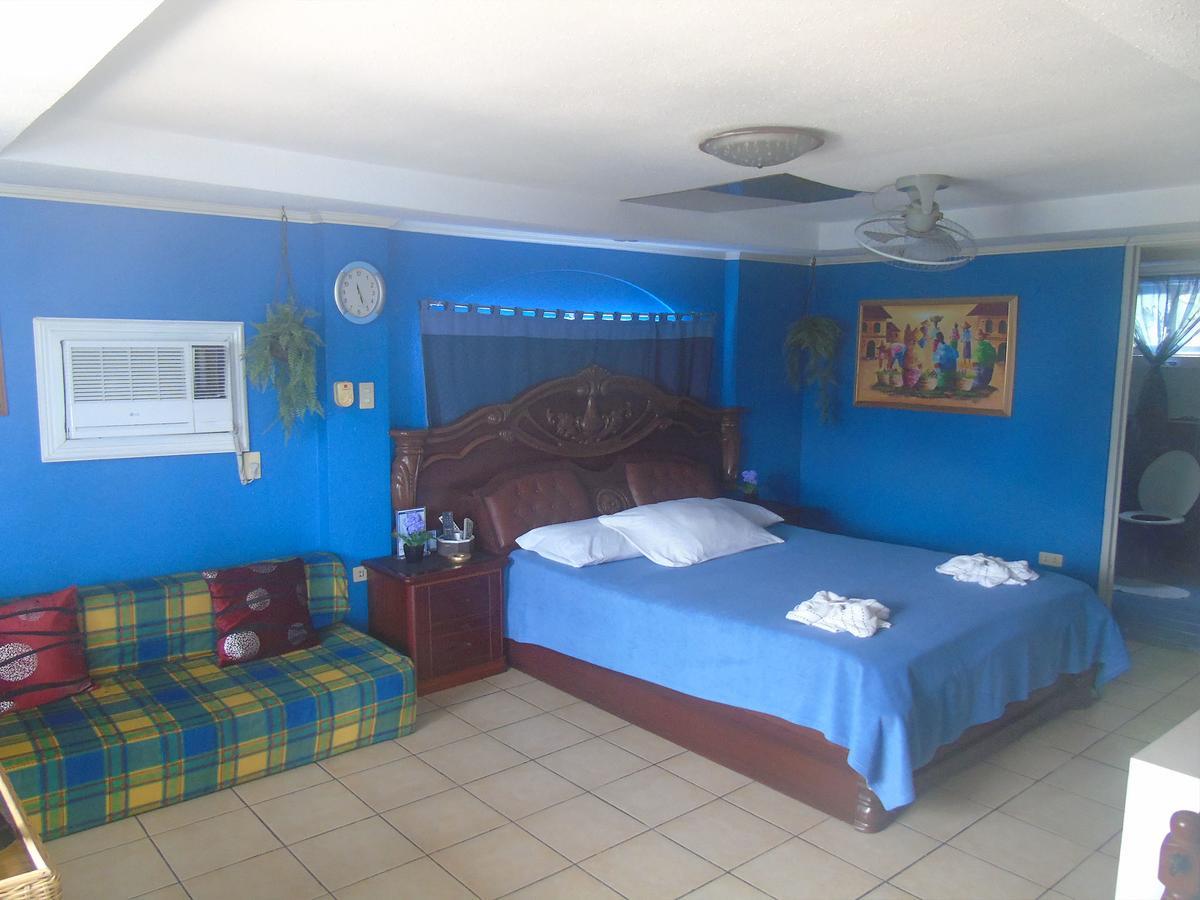 Blue Rock Resort Olongapo Extérieur photo
